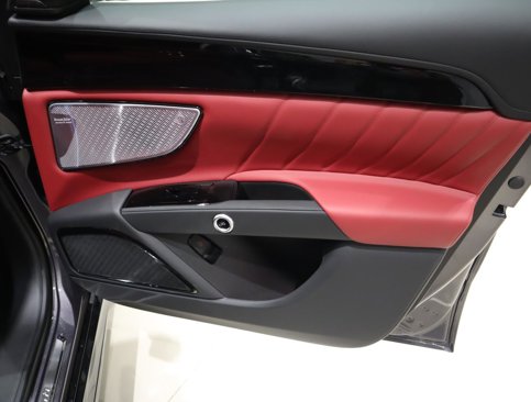 New 2025 Maserati Grecale Modena image 14