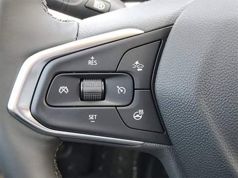 New 2025 Chevrolet Trax ACTIV w/ Driver Confidence Package image 13