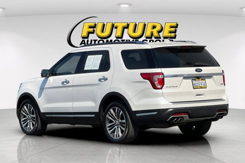 Certified 2018 Ford Explorer Platinum image 5