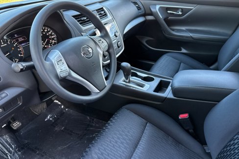 Used 2018 Nissan Altima 2.5 S w/ S Convenience Package image 10