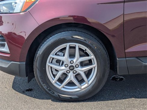 Used 2024 Ford Edge SEL image 12