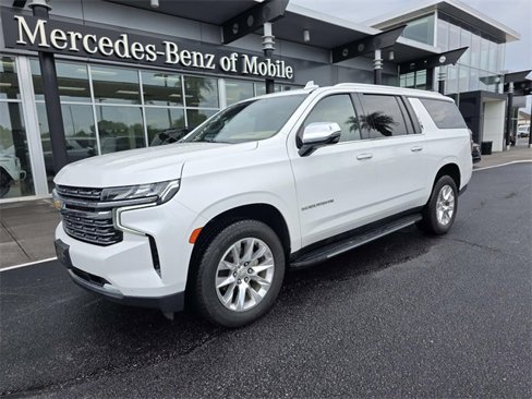 Used 2021 Chevrolet Suburban Premier w/ Premium Package image 2