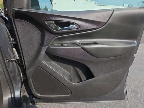 Used 2022 Chevrolet Equinox LT image 17