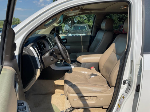 Used 2008 Toyota Sequoia Platinum w/ Cold Area Pkg image 17