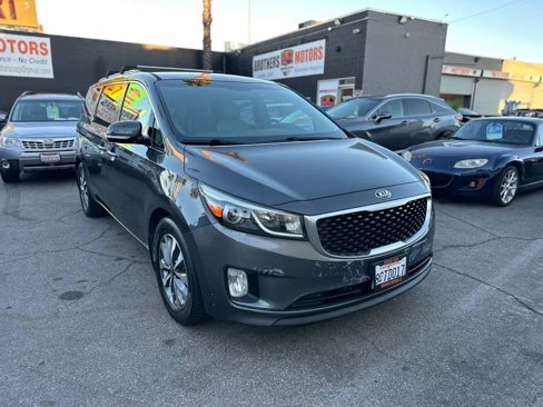 Used 2015 Kia Sedona SX image 50