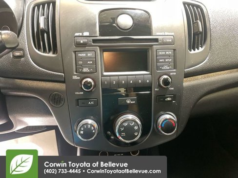 Used 2012 Kia Forte EX image 13