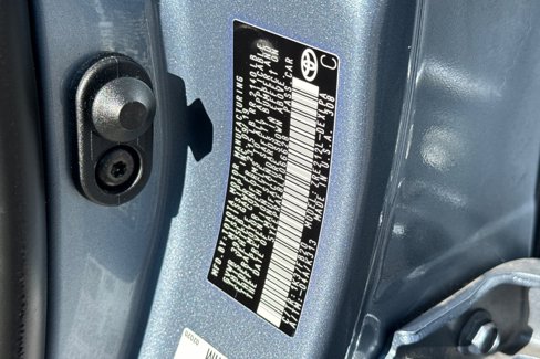 Used 2020 Toyota Corolla LE image 26