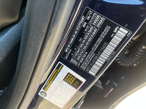 Used 2018 Mercedes-Benz GLC 300 4MATIC w/ Multimedia Package image 40