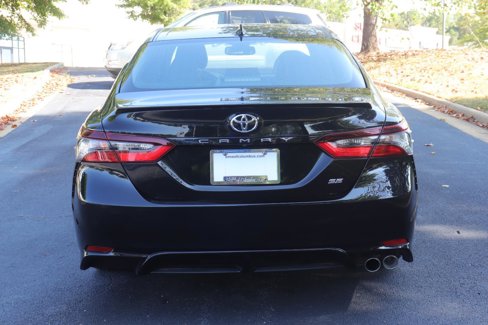 Used 2023 Toyota Camry SE image 7