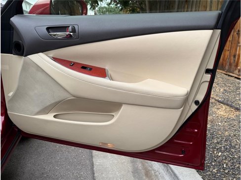 Used 2012 Lexus ES 350 image 35
