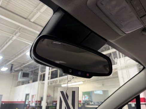 Used 2016 Buick Encore FWD image 47