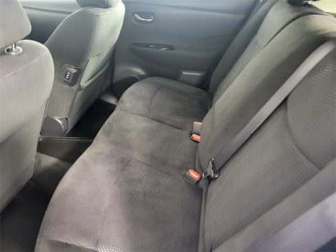 Used 2015 Nissan Leaf SV image 19