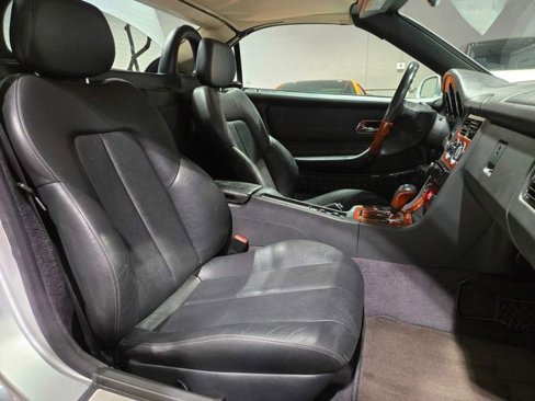 Used 2002 Mercedes-Benz SLK 320 image 26