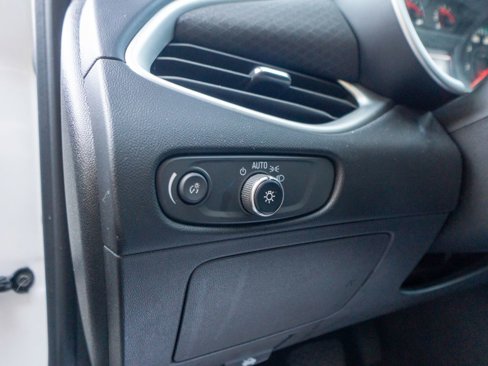 Used 2023 Chevrolet Malibu LT image 18