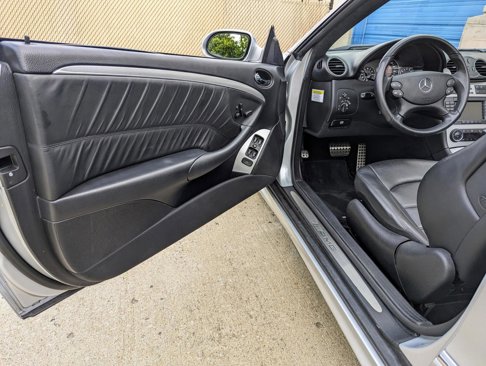 Used 2007 Mercedes-Benz CLK 63 AMG Cabriolet image 16