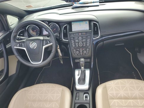 Used 2016 Buick Cascada Premium image 2