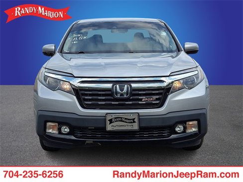 Used 2020 Honda Ridgeline Sport image 2