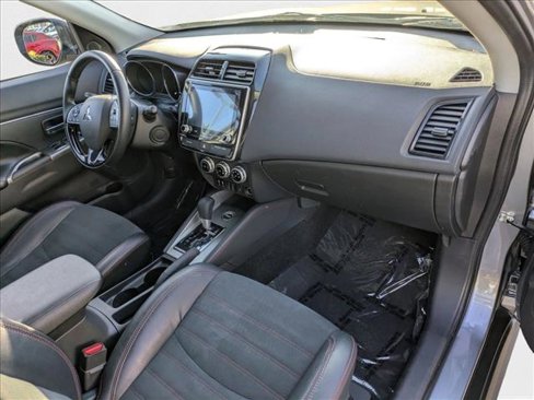 Used 2022 Mitsubishi Outlander Sport SE image 19