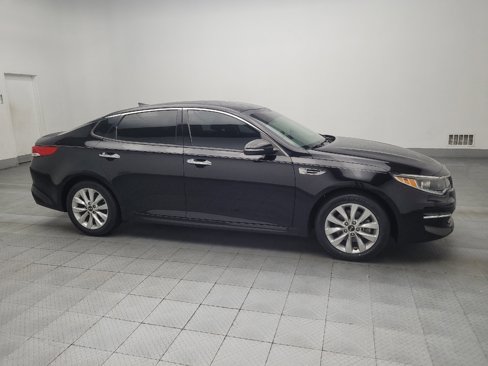 Used 2018 Kia Optima EX image 11