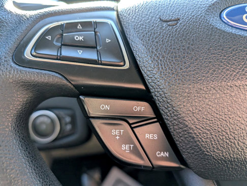 Used 2017 Ford Escape SE image 20