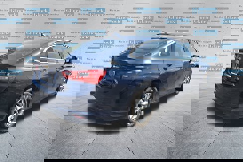 Used 2018 Chevrolet Malibu LT w/ Leather Package image 12