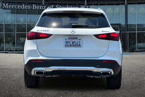 Used 2025 Mercedes-Benz GLA 250 4MATIC image 5