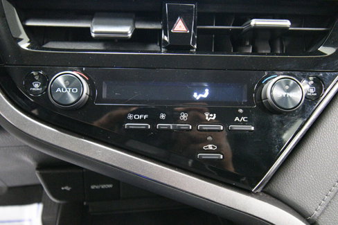 Used 2023 Toyota Camry LE image 15
