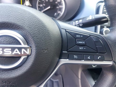 Used 2023 Nissan Versa SV image 18