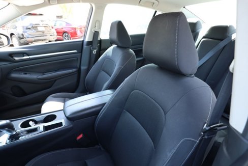 Used 2022 Nissan Altima 2.5 SV image 15