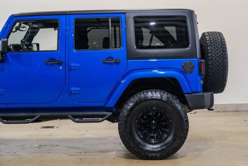 Used 2016 Jeep Wrangler Unlimited Sahara image 39