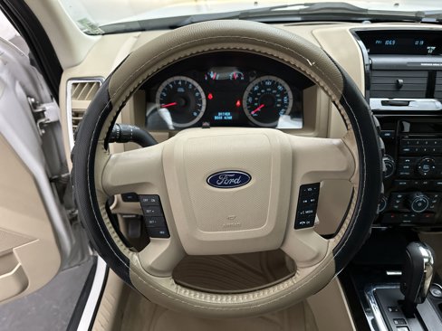 Used 2011 Ford Escape Limited w/ 302A Rapid Spec Order Code image 27