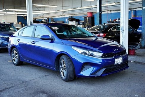 Certified 2023 Kia Forte LXS w/ LXS Technology Package image 1