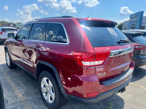 Used 2013 Jeep Grand Cherokee Laredo image 4