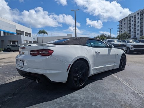 Used 2019 Chevrolet Camaro LT image 14