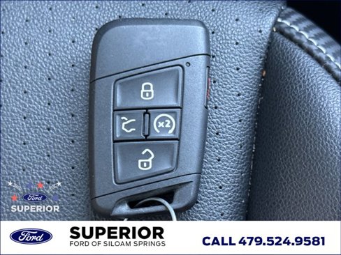 Used 2021 Volkswagen Atlas Cross Sport SE image 24