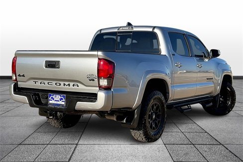 Used 2022 Toyota Tacoma SR5 image 13