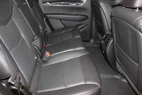 Used 2020 Cadillac XT5 Premium Luxury w/ LPO, Floor Liner Package image 11