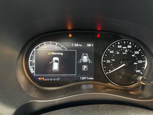 Used 2024 Nissan Kicks SV image 10