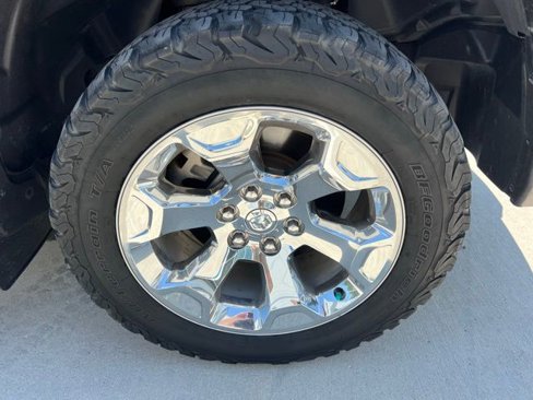 Used 2019 RAM 1500 Big Horn image 6