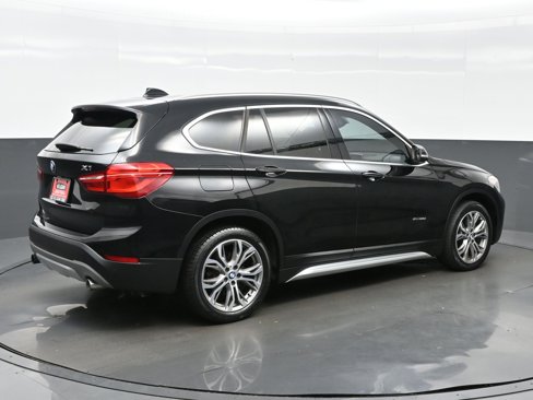 Used 2017 BMW X1 xDrive28i image 6