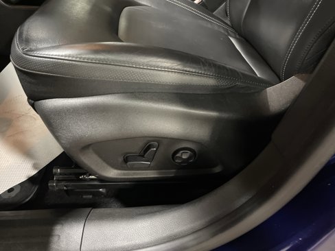 Used 2021 Jeep Renegade Limited image 9