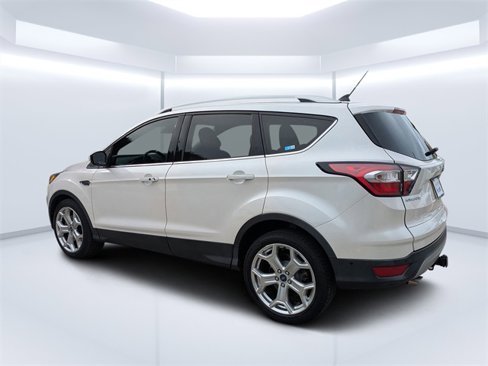 Used 2018 Ford Escape Titanium w/ Ford Safe & Smart Package image 5