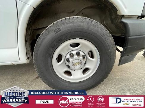 Used 2020 Chevrolet Express 2500 image 21