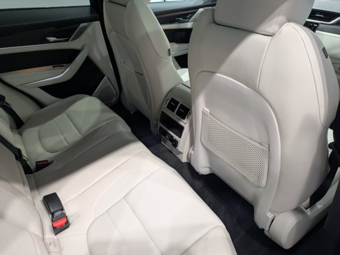 New 2026 Jaguar F-PACE R-Dynamic S image 20