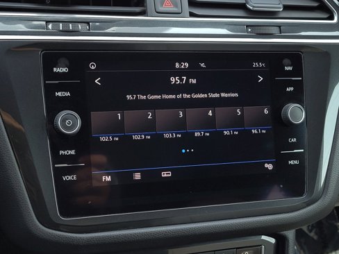 Certified 2019 Volkswagen Tiguan SEL Premium R-Line image 16