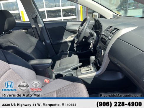 Used 2011 Toyota Corolla S image 24