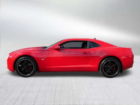 Used 2010 Chevrolet Camaro LT w/ RS Package image 4