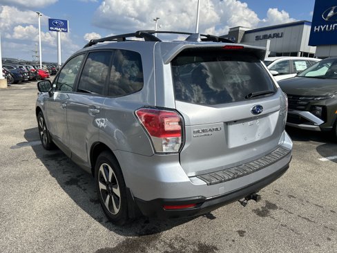 Used 2018 Subaru Forester 2.5i Premium image 11