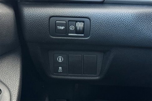 Used 2018 Honda Accord LX image 31