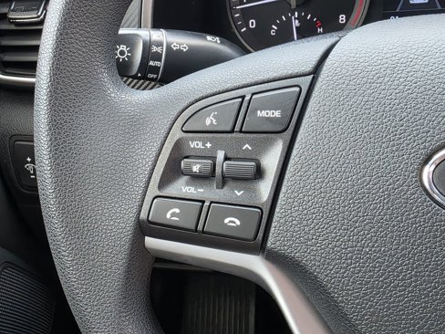 Used 2020 Hyundai Tucson SE image 25